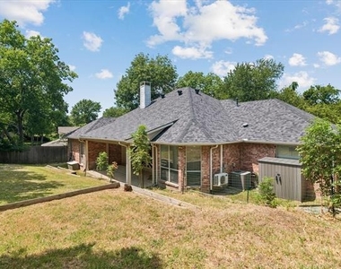 101 Independence Place - Photo Thumbnail 15