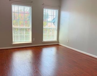 8601 Park Lane - Photo Thumbnail 8
