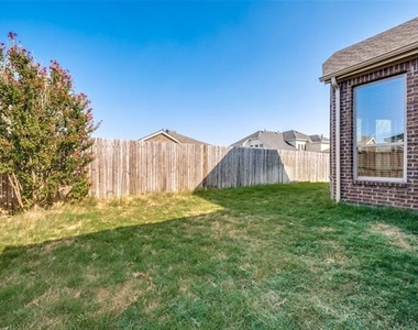 929 Green Coral Drive - Photo Thumbnail 23