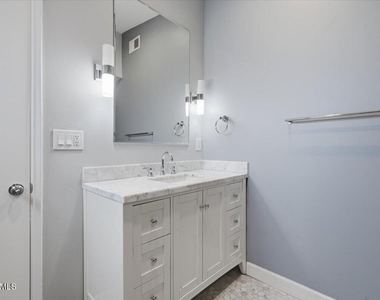 5420 N 82nd Street - Photo Thumbnail 19