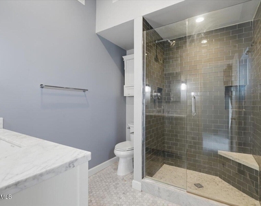 5420 N 82nd Street - Photo Thumbnail 18