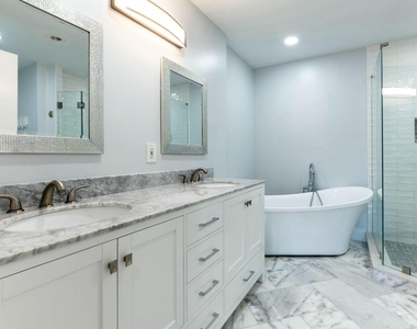 22791 Trelawny Terrace - Photo Thumbnail 11