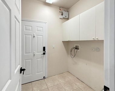 11131 Laurel Walk Road - Photo Thumbnail 26