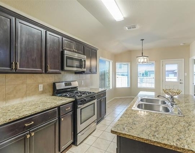 6353 Seagull Lane - Photo Thumbnail 7