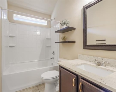 6353 Seagull Lane - Photo Thumbnail 18