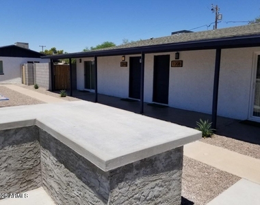 1156 E Tempe Drive - Photo Thumbnail 11