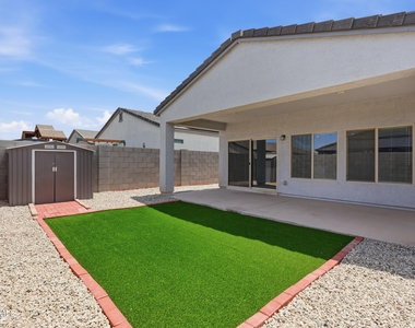 1692 W Aztec Drive - Photo Thumbnail 38