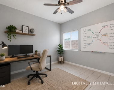 1692 W Aztec Drive - Photo Thumbnail 14