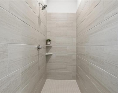 4017 Alpine Street - Photo Thumbnail 12