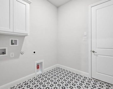 4017 Alpine Street - Photo Thumbnail 14