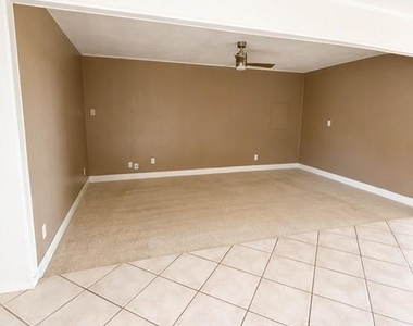 216 Woodgrove Street - Photo Thumbnail 3