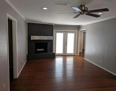 7303 Bucknell Drive - Photo Thumbnail 7