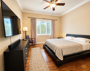 15 Harbour Isle Drive W - Photo Thumbnail 6