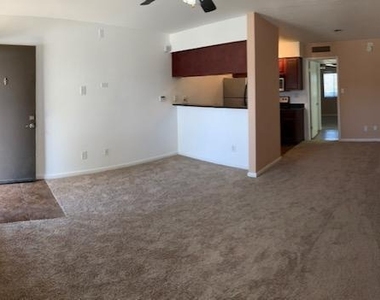 5995 N 78th Street - Photo Thumbnail 3