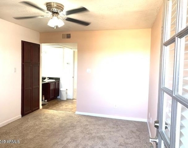 5995 N 78th Street - Photo Thumbnail 5