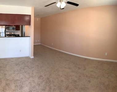 5995 N 78th Street - Photo Thumbnail 1