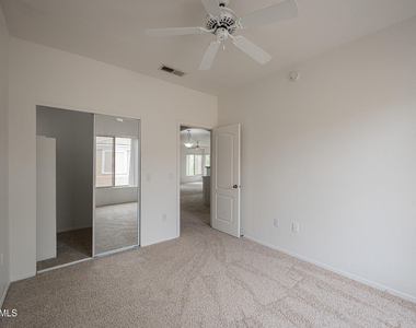 1411 E Orangewood Avenue - Photo Thumbnail 18