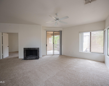 1411 E Orangewood Avenue - Photo Thumbnail 4