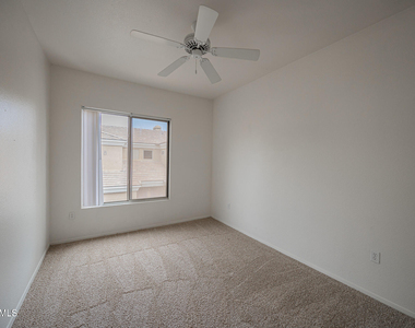 1411 E Orangewood Avenue - Photo Thumbnail 17