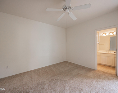 1411 E Orangewood Avenue - Photo Thumbnail 11