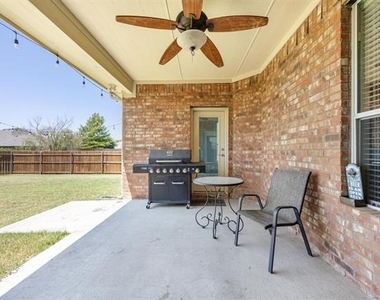 200 Shadybrook Drive - Photo Thumbnail 35