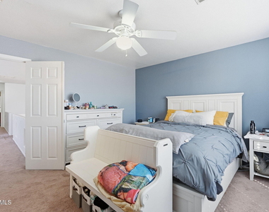 2033 N 107th Drive - Photo Thumbnail 20