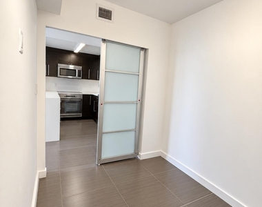 2020 Ne 135th Street - Photo Thumbnail 19