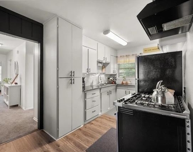 1704 Joyce Street - Photo Thumbnail 4