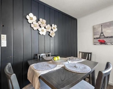 1704 Joyce Street - Photo Thumbnail 6