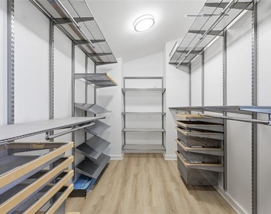 4214 Swiss Avenue - Photo Thumbnail 15