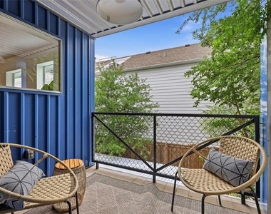 4214 Swiss Avenue - Photo Thumbnail 21