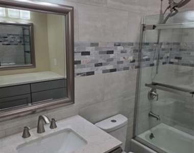 1014 Harbor Lakes Drive - Photo Thumbnail 7