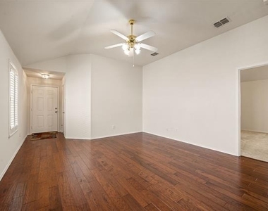 12113 Thicket Bend Drive - Photo Thumbnail 5