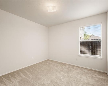 12113 Thicket Bend Drive - Photo Thumbnail 20