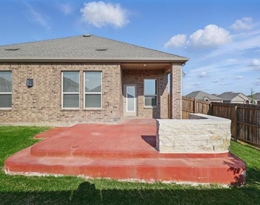 11112 Summer Rain Boulevard - Photo Thumbnail 35