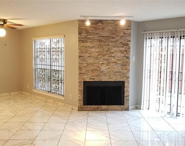 11311 Audelia Road - Photo Thumbnail 4