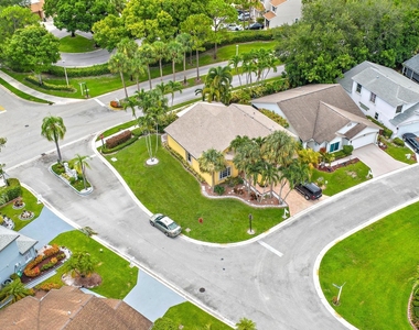 119 Hammocks Drive - Photo Thumbnail 22