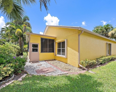 119 Hammocks Drive - Photo Thumbnail 19