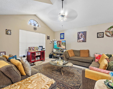 119 Hammocks Drive - Photo Thumbnail 1