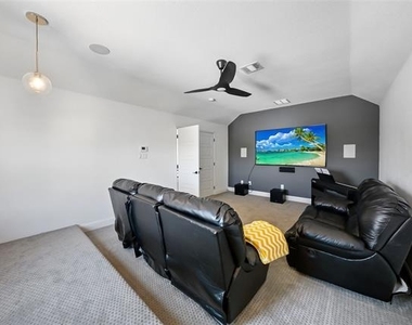 7108 Calypso Lane - Photo Thumbnail 24