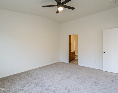 6610 E University Drive - Photo Thumbnail 17