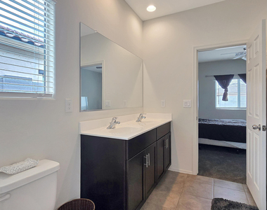 5074 S 251st Drive - Photo Thumbnail 24