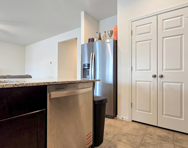 5074 S 251st Drive - Photo Thumbnail 18
