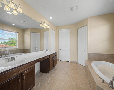 11316 Sw Barton Way - Photo Thumbnail 17