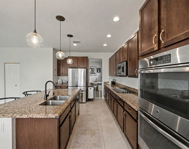 11316 Sw Barton Way - Photo Thumbnail 10