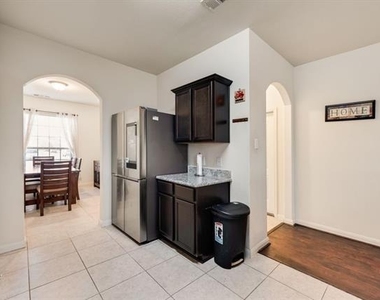 6325 Verdon Gorge Drive - Photo Thumbnail 18