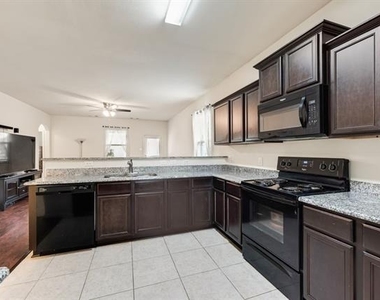 6325 Verdon Gorge Drive - Photo Thumbnail 17