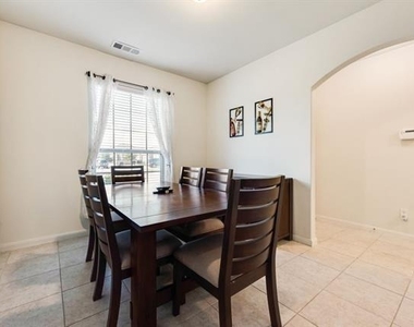 6325 Verdon Gorge Drive - Photo Thumbnail 11
