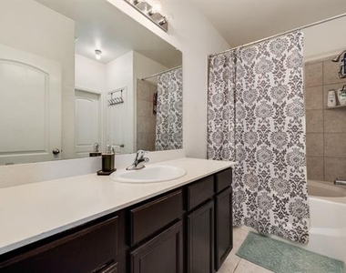 6325 Verdon Gorge Drive - Photo Thumbnail 27
