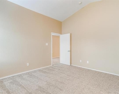 1205 Kielder Circle - Photo Thumbnail 14